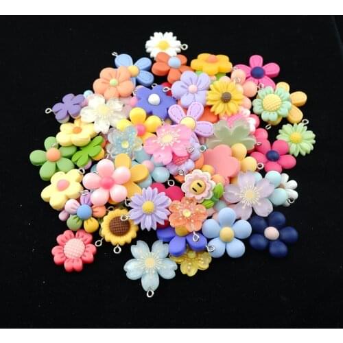 10pcs/Lot Resin Flowers Charms For Bracelets Earring Key Chain Jewelry Making DIY Craft Pendants Handmade Dollhouse