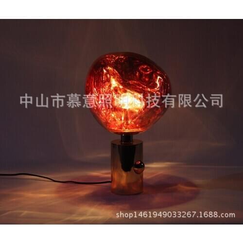 Nordic modern minimalist table lamps for living room white glass ball table light iron tripod milky round ball desk lamp Reading