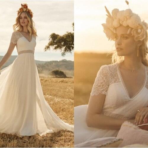 2020 Bohemian Wedding Dresses V Neck A Line Lace Appliqued Boho Wedding Dress Capped Sleeves Plus Size Bridal Gowns
