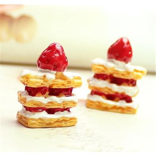 6pcs 20*25mm 3D Resin Kawaii Strawberry Cake Charms Simulation Food Pendants For DIY Earring Keychain Fashion Jewelry Accessory