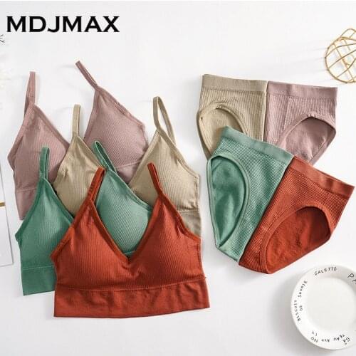 Women Bra Panties Set Sexy streetwear Push Up Bra Crop Top Seamless Underwear Fitness Active Bra Top Female Lingerie Set 2021