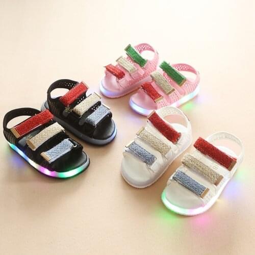Hot Sales Fashion LED Lighted Children Sandals Classic HIgh Quality Elegant Baby Girls Boys Shoes Patchowrk Kids Sneakers