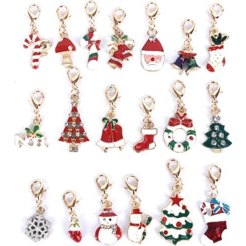 19Pcs/Lot New Enamel Christmas Decoration Tree Bell Snowman Keychains Alloy Lobster Buckle Clasp Charms Key Chains Jewelry