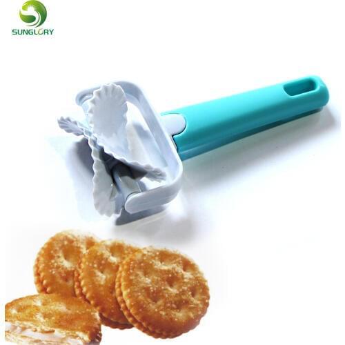 Circle Fondant Cutter Plastic Icing Spatula Cookie Mold Rolling Biscuit Cutting Pastry Blade Dough Cutter Cake Decorating Tools