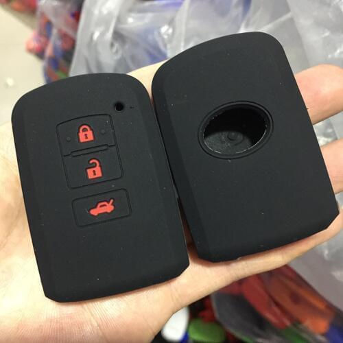 Silica Gel Car Key Case Cover for Toyota Camry Corolla Avalon Rav4 Land Cruiser Car Remote Key Holder Protector