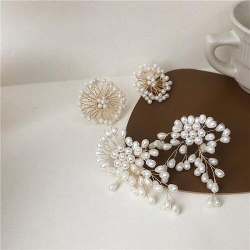 2021 Fashion Simulated Pearl Beaded Sweet Flowers Drop Earrings For Women Elegant Exaggerated Handmade Fireworks Broins Jewelry