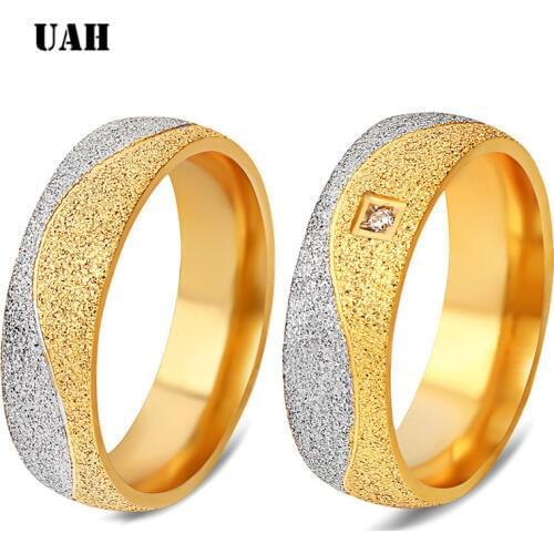 UAH High Quality Shining Cubic Zircon Lovers Engagement Rings Titanium 316L Stainless Steel Wedding Ring for Women Couple