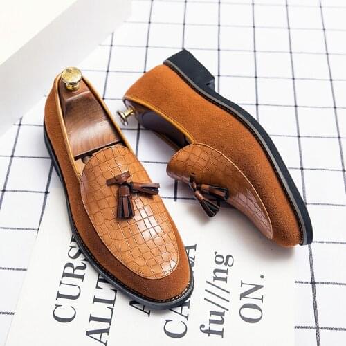 Spring Autumn Retro Mens Loafers Imitation Leather Casual Shoes Tassel Decoration Faux Sude Moccasin Male Flats Plus Size 47