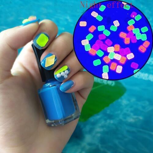 50/100PCS 6x8mm Rectangular Luminous Nail rhinestone Fluorescent Glitter Shining in the Dark for Nail Tips Decoration Manicure