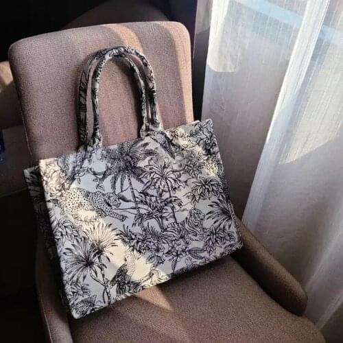 Hot Sale Handbag for Womens Brand Designer Bag Jacquard Embroidery Female Girls Shopper Canvas Tote Shoulder Bag