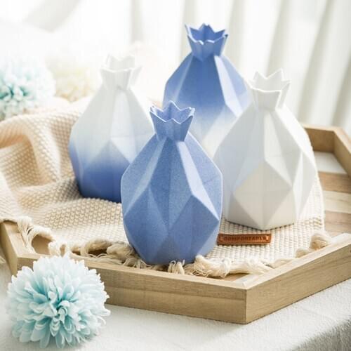 Modern Diamond geometric design Ceramic vase Creative handmade Mini vases Dry flower container Home Wedding Decoration