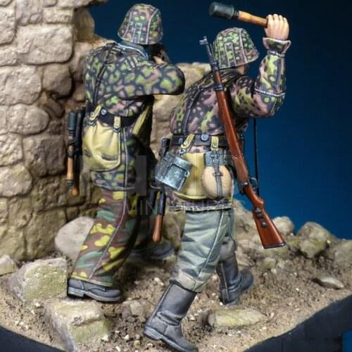 1/35 Scale Soldiers With Base Unpainted Resin Figure Building Kit