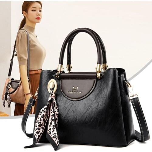 2020 New Fashion Female Luxury Handbags Large Elegant Panelled PU Leather Womens Shoulder Bags Bow Pendant Ladies Crossbody Bag