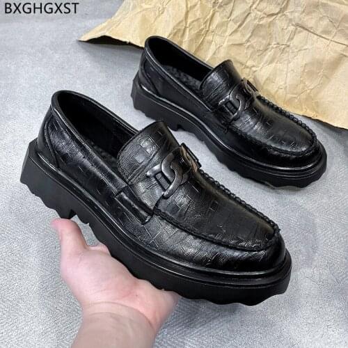 Black Casual Business Shoes Men Fashion Mens Loafers Shoes Luxury Designer Slip on Shoes Men Office 2021 Chaussure Homme Zapatos