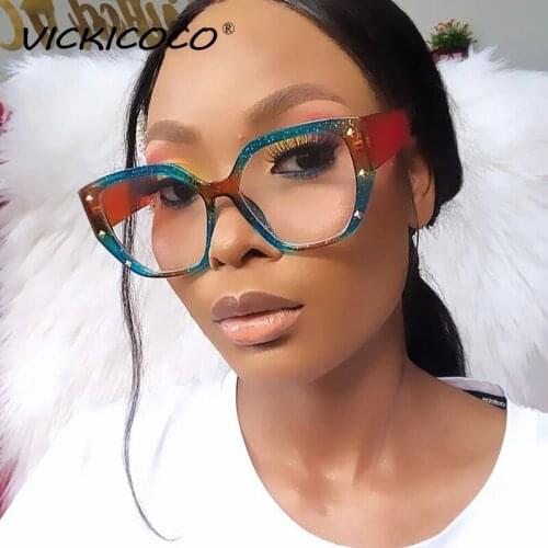 Vintage Rivet Clear Eyeglasses Women Retro Unique Square Blue Red Glasses Frame Female Elegant Gradient Sunglasses Shades UV400