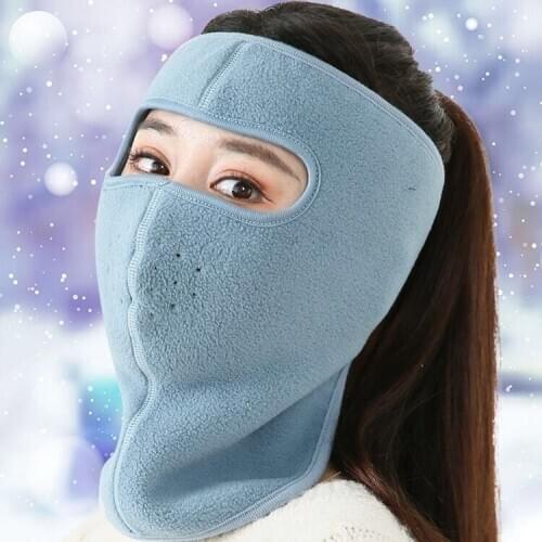 Dustproof mask in autumn and winter can breathe and keep warm and protect against cold