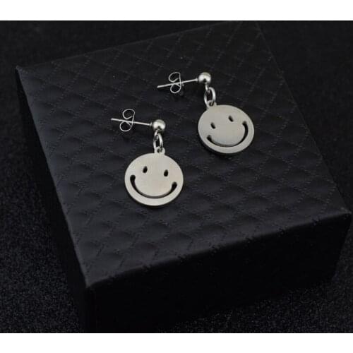 KPOP Boys Hip Hop Stud Earrings Fashion Smiling Face Stainless steel Pendant Earrings jewelry for men women Party