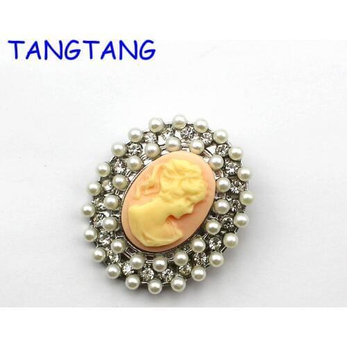 Fashion Vintage Style Resin Pink Cameo Two Rows Simulated Pearls Brooches For Women Girls Hijab Pins Jewelry Item NO.: BH7097-B