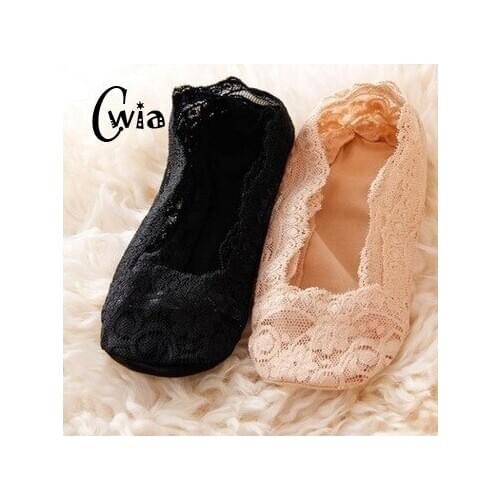 Women 3D art Lace Shallow Mouth Invisible Boat Socks Lace Silica Gel Sole Non-slip Boat Socks Woman Thin Boat Socks ws74