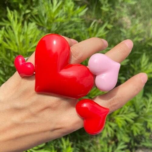 2021 Cute Exaggerated Big Red Heart Rings for Women Girls Statement Resin Finger Rings Jewelry Gift Accessories