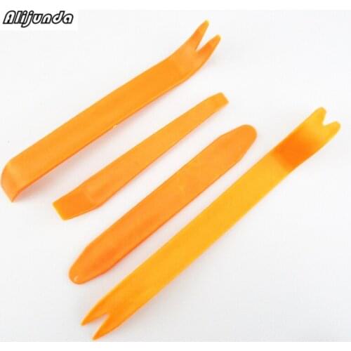 4Pcs/Set Automobile Car Panel Removal Tool For Dodge Journey JUVC/Charger/DURANGO/CBLIBER/SXT/DART
