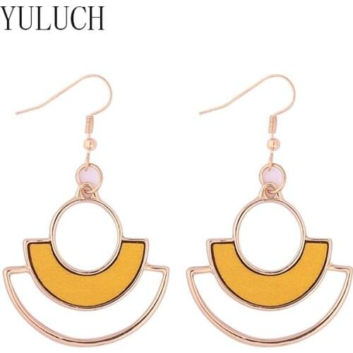 YULUCH Women eco-friendly alloy and wood hollow out pendant earrings for girls artistic elegance unique jewelry women Earring