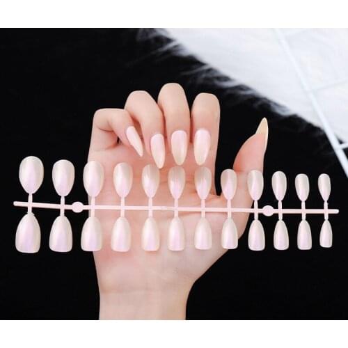 24pcs/Set Metal Color Sharp Coffin False Nails Fashion Women Pink Red Gradient Fake Nails Beauty Nail Decal Full Nail Art Tips