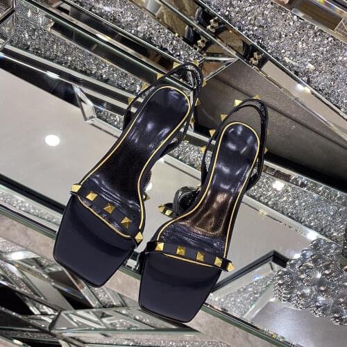 Womens Shoes New Fashion Party Shoes Genuine Leather Ladies Sandals Hot Sell Pumps For Women Rivet Summer Sandals Size 34-41