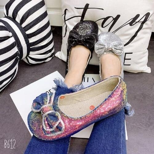 Large Size Womens Shoes 35-43 Spring And Summer New Wedge Heel Peas Shoes Round Toe Sequins Bow Linen Shallow Shoes