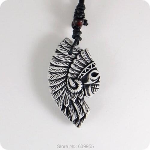 02 Indians Resin Carving Pendant Necklace Amulet Lucky Gift Tribal Totem Fashion Jewelry