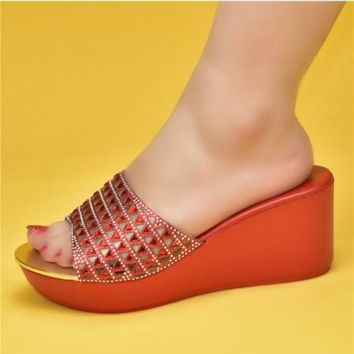 2021 Women Summer Slippers Ladies Rhinestone PU Wedges Shoes Female Casual Slingbacks Sandals Comfortable Platform Woman Pumps