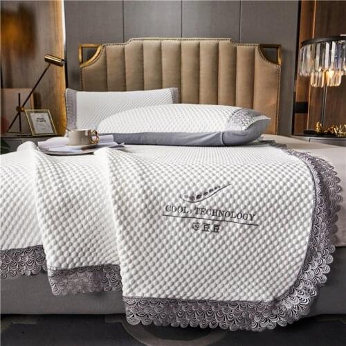 Soft Summer Cool Bed Sheet Non Slip Lace Foldable Sleeping Mat Queen King Mattress Cover Protector Solid Washable 2 Pillow Cases