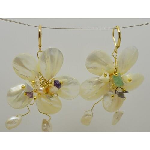 Shell Flower Earrings White Sea Shell Flower Jewelry Baroque Multicolor Gem-stone Beads Earring Charming Wedding Gift For Women