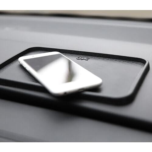 20*12.5cm PU Carbon Fiber Pattern Car Phone Holder Anti-slip Mat Automobiles Interior Dashboard Sticky Pad Cushion Accessories