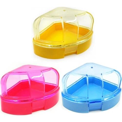 Random Color Hamster Bathroom Plastic Mini Hamster Bath Container Hamster Shower Hamster Small Toilet Chinchilla Sand Room