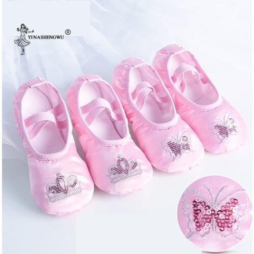 Girls Flat Dance Shoes Kids Satin Soft Sole Ballet Shoes Childrens Sequins Embroidery Ballet Slippers Non-slip Cat Claw Shoes