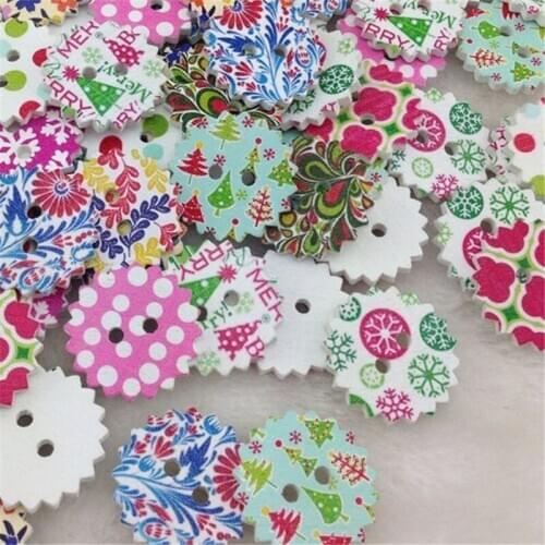 50pcs Merry Christmas Christmas Wood Scrapbooking Sewing Button WB60