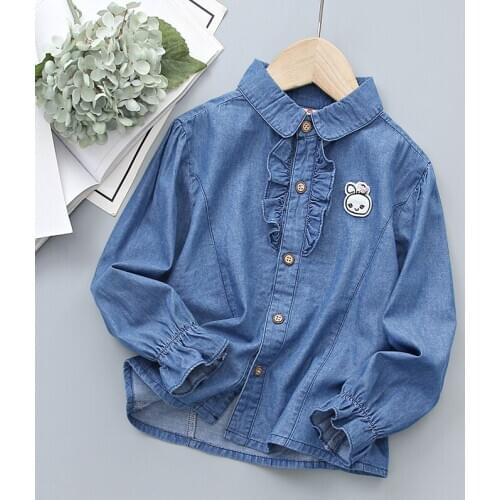 A new girls embroidered rabbit wash denim shirt in 2021 spring and Autumn Period
