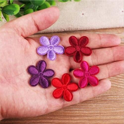 10PCS Cute Small Flower Patches Clothing Embroidery Iron On Applique Floral for Kids Bags Dress Clothes Cheap Patchs for DIY