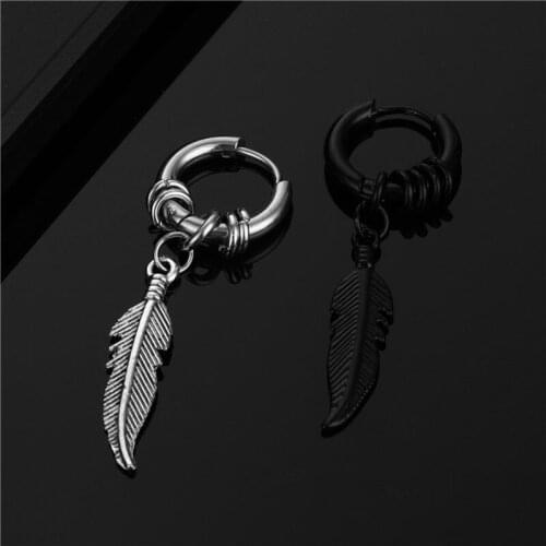Punk Vintage Leaf Hoop Earrings for Women Men Party Jewelry Design Stainless Steel Feather Shaped Earring Adornments