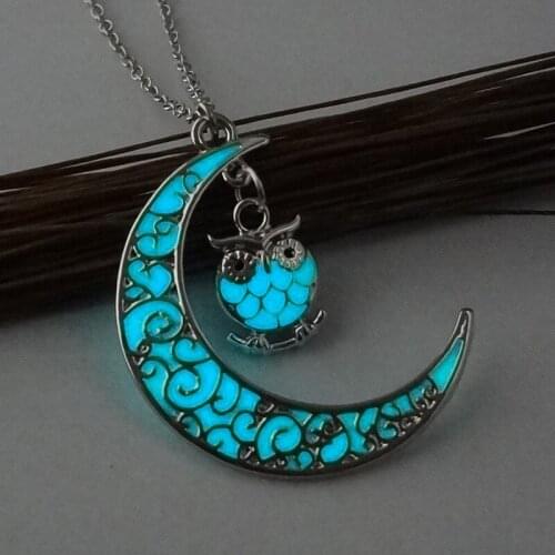 BOTU 2021 Exquisite Hollow Moon Owl Luminous Necklace Creative Personality Multicolor Necklace Holiday Gift Jewelry for Women