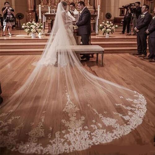 Luxury Cathedral Wedding Veils One Layer With Comb High Quality Lace Applique White Ivory Wedding Accessories Custom Made