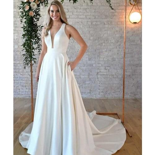 Sexy Long V-Neck Satin Wedding Dresses with Pockets A-Line Criss Cross Back Robes De Mariée Bridal Gown For Women