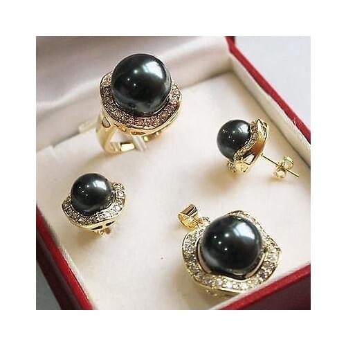 Gorgeous Black Shell Pearl Necklace Earrings Ring Sets