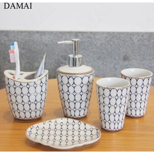 Creative Strip Square Decorative Bathroom Decoration Accessories Ceramic Nordic Modern Restroom Five Piece Set Shower Organizer