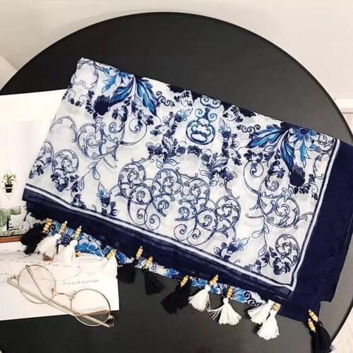 Women spring fashion cotton flower scarf,porcelain scarf,shawl and scarves,head wrap cape femme,Cotton floral muslim hijab sjaal