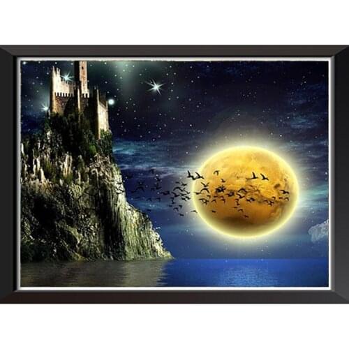 Moon castle Full Square 5D DIY Diamond Painting night Embroidery Cross Stitch kit Needlework Mosaic Painting Decoration A477