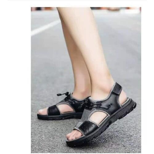 Mens Summer Sandals Thick Soled Open Toe Mesh Hollow Casual Sandals Breathable Color Matching Large Size Beach Sandals