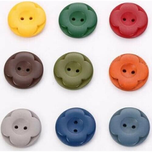 DIY 20pcs wooden petal button 2 hole round mixcolor crafts decoration decoration 25mm