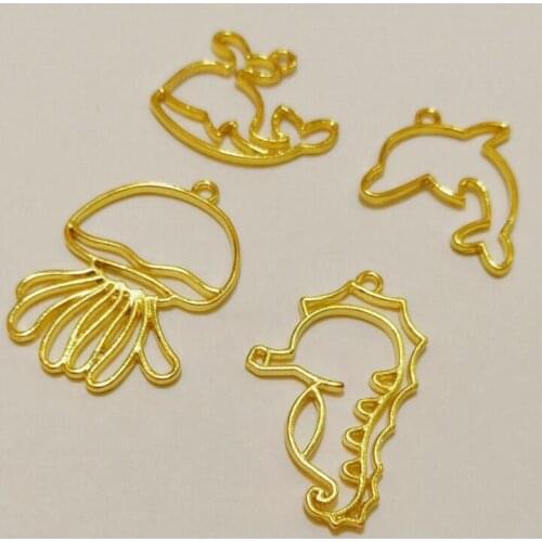 5pcs Seahorse Dolphin Whale Hollow Frame UV Resin Craft Open Bezels DIY Handmade Jewelry Fillings Pendant Accessory Ocean Style